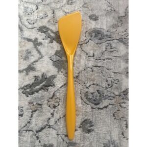 Hutzler 531 Reinforced 11" Melamine Spatula / Scraper Rounded Corners Yellow